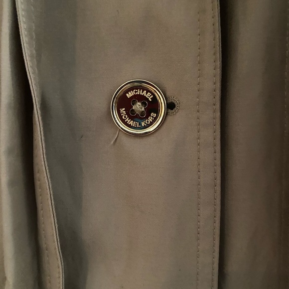 Imperméable beige, rain coat - Picture 2 of 4